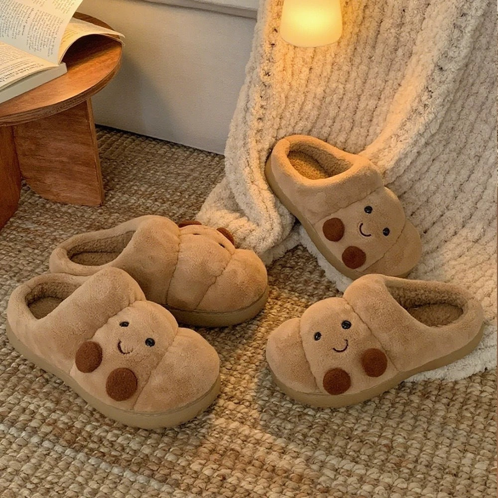 Merluna™ - Croissant Slippers