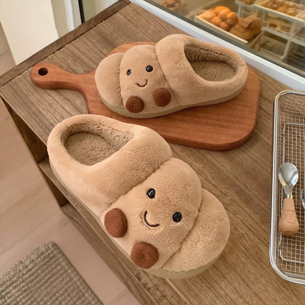 Merluna™ - Croissant Slippers