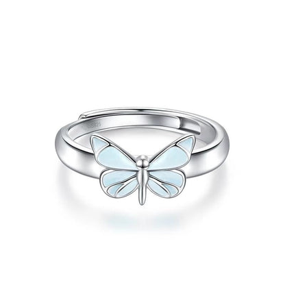 Merluna™ Luminous Butterfly Ring